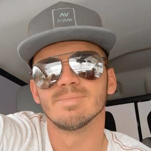 Meet your Posher, Tim